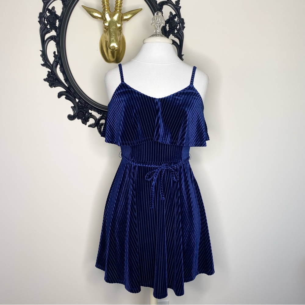 Black Swan Dark Blue Velvet Spaghetti Strap Dress with Ruffle